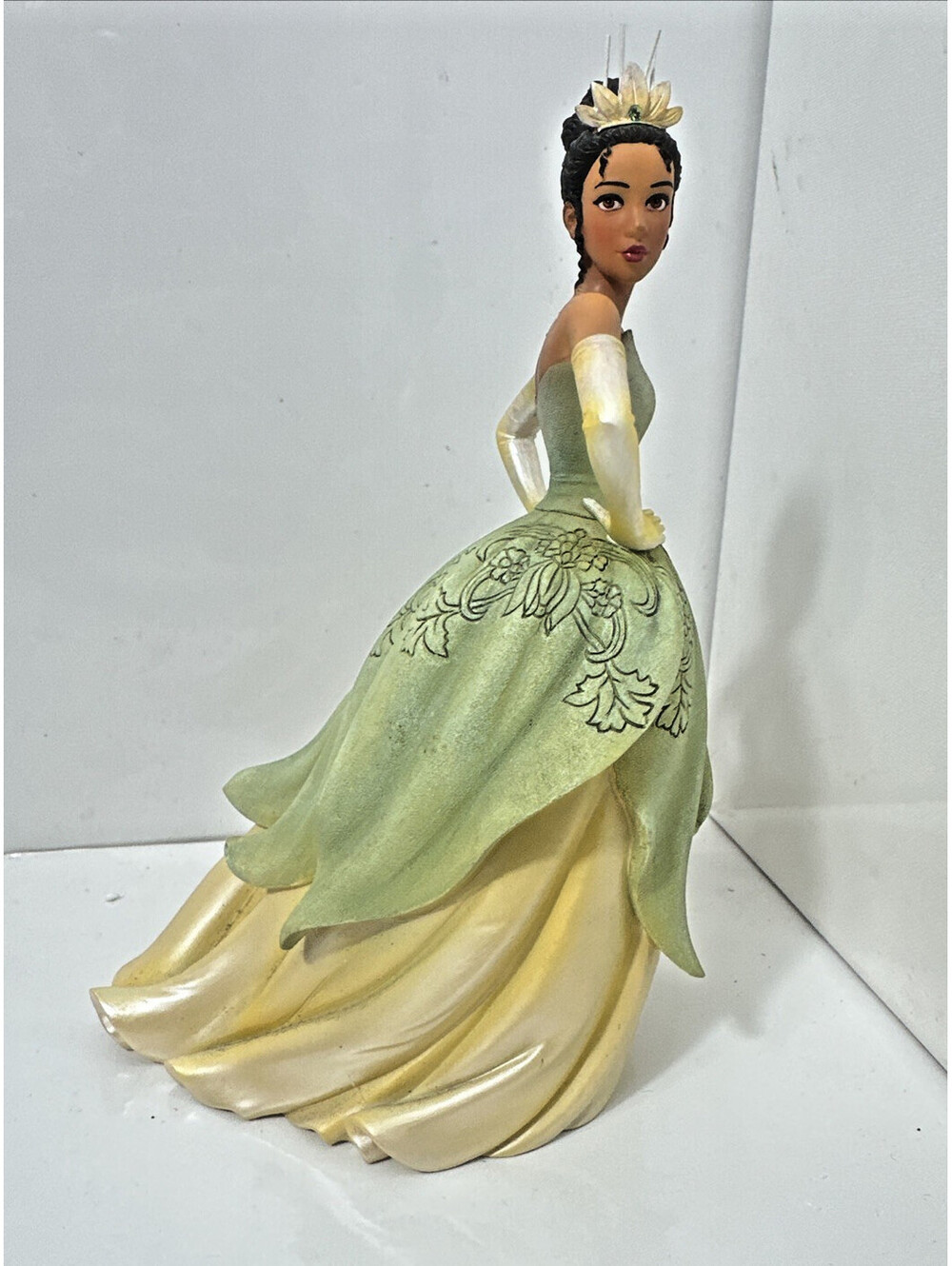 Disney Showcase Tiana Couture de Force Figine Princess and Frog Enesco 6005687